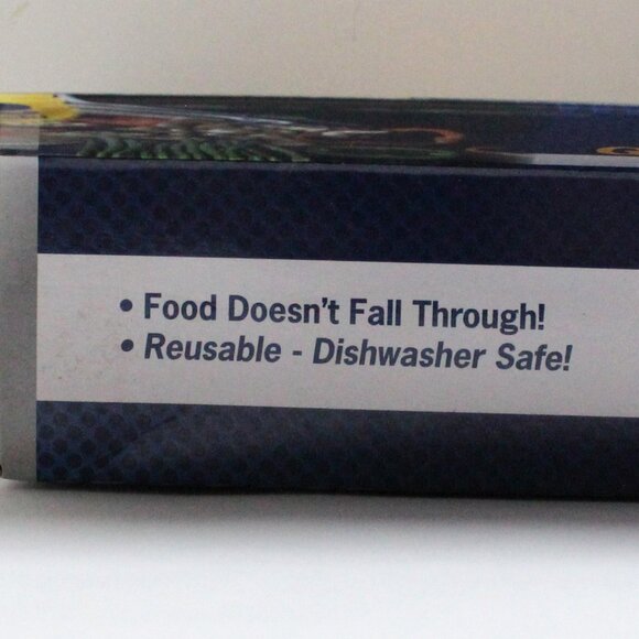 2 Pack Non Stick Yoshi Reusable Grill & Bake Mats - Picture 7 of 12